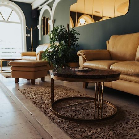 Dumalux Apartment Суботиця Екстер'єр фото