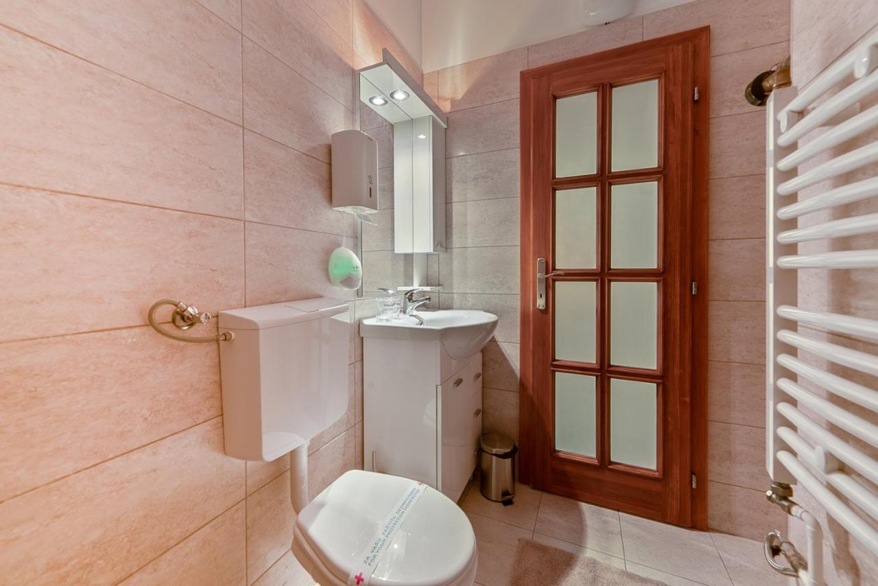 Dumalux Apartment Суботиця Екстер'єр фото