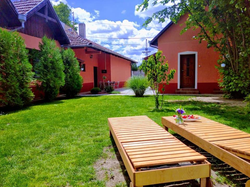 Dumalux Apartment Суботиця Екстер'єр фото